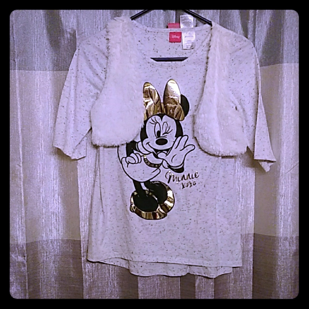 Women's Minnie Mouse shirt
